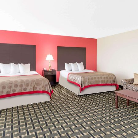 Ramada By Wyndham Vandalia Zewnętrze zdjęcie