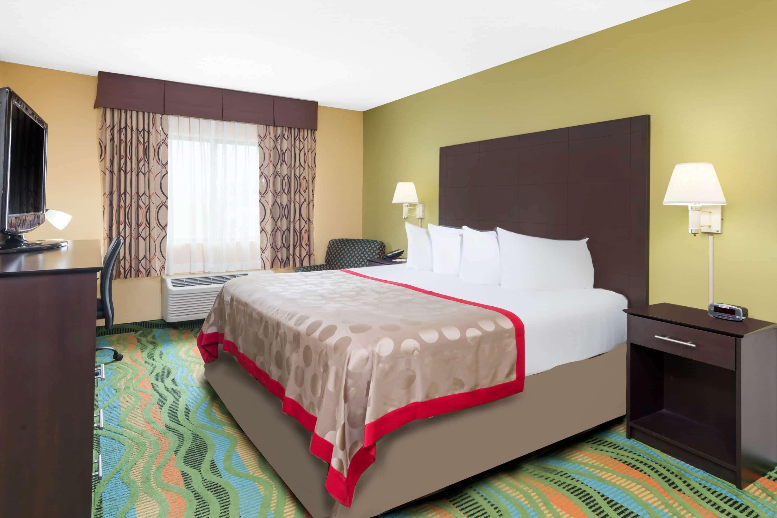 Ramada By Wyndham Vandalia Zewnętrze zdjęcie